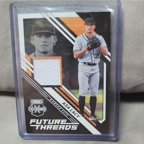 2021 Elite Extra Edition Asa Lacy Future Threads player-worn jersey patch card - Picture 9 of 9